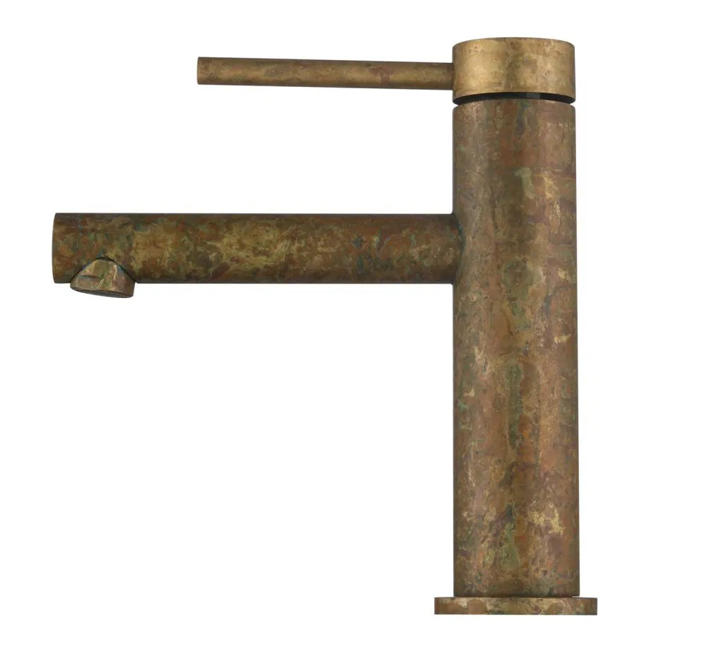 543A4342--scaled-e1710971682731-1024x929 2(Living Brass)