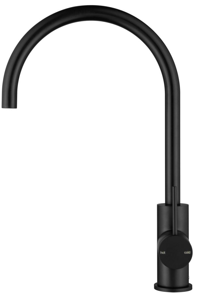 CCC_9368-scaled-e1705365647104-695x1024 2(Black)
