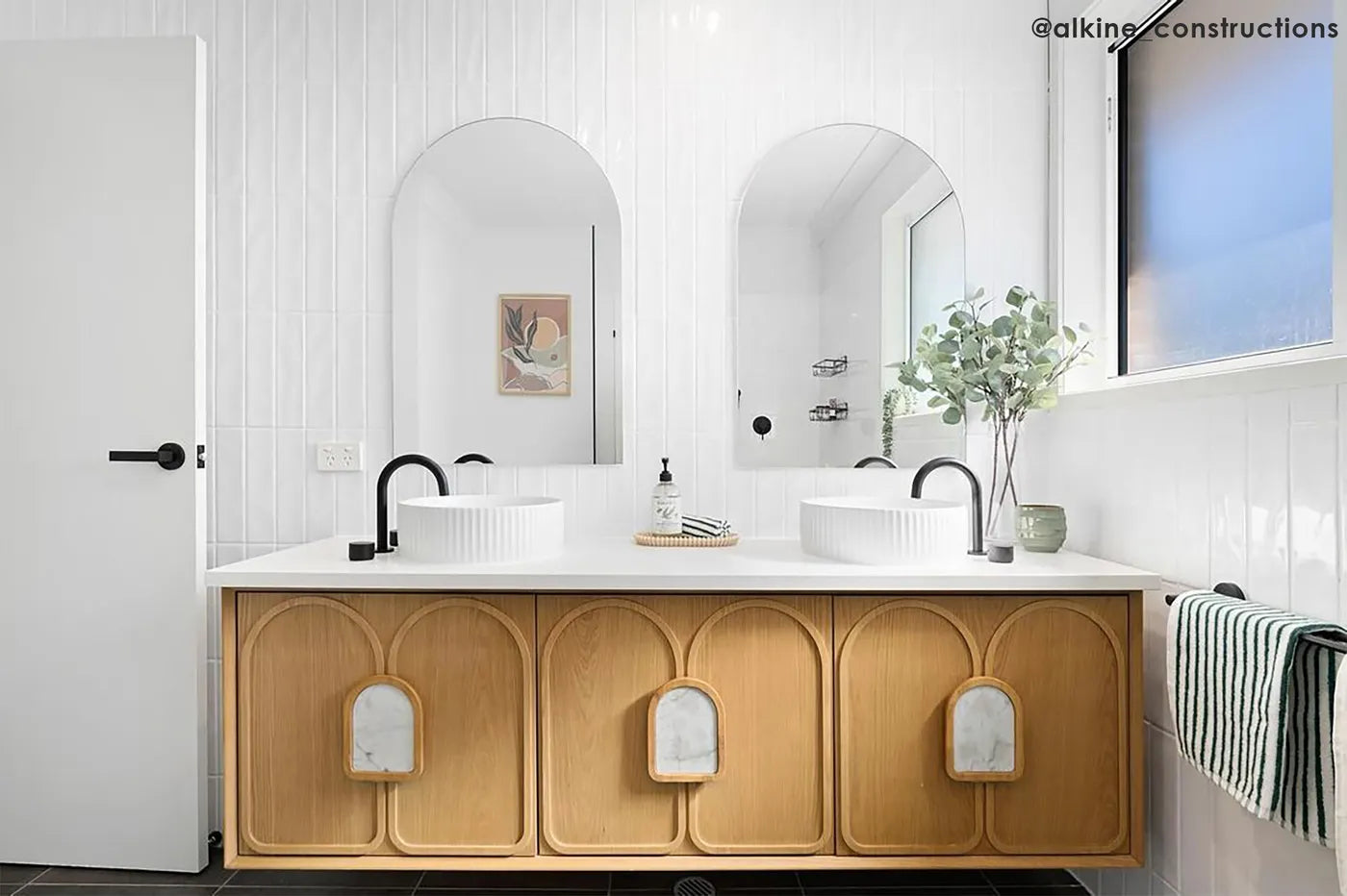Laguna Mark II 1800mm Woodland Oak Wall Hung Vanity